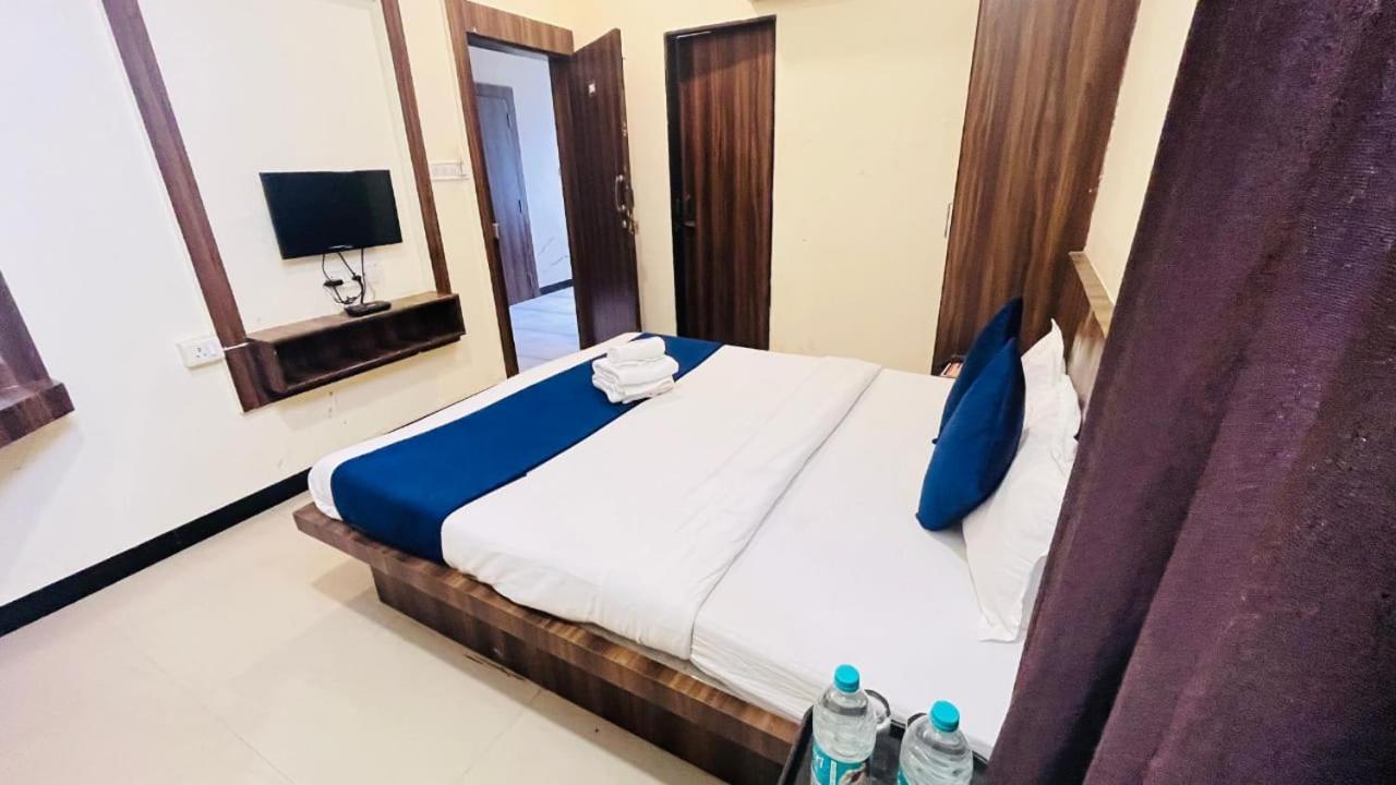 Hotel Ashoka Palace Ujjain Eksteriør bilde